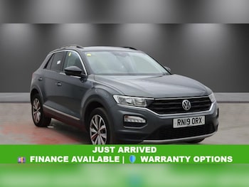 Used Volkswagen T-Roc 2019 for sale - 78624221: Photo