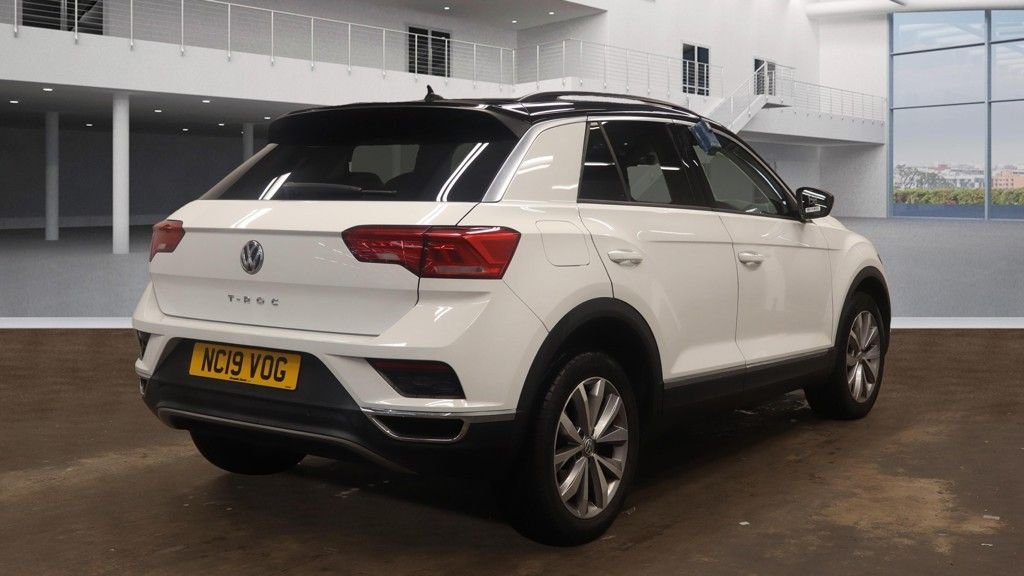 Used Volkswagen T-Roc 2019 for sale - 76356478: Photo 4