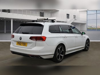Used Volkswagen Passat 2021 for sale - 76286177: Photo 4
