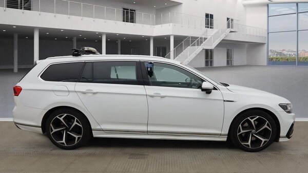 Used Volkswagen Passat 2021 for sale - 76286177: Photo 5