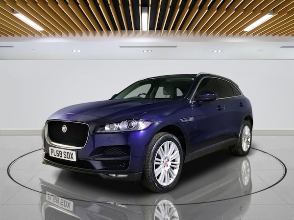 Used Jaguar F-Pace 2018 for sale - 76303616: Photo 4