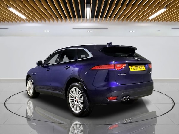 Used Jaguar F-Pace 2018 for sale - 76303616: Photo 6