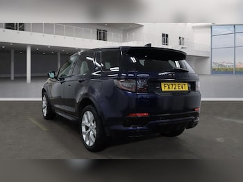 Used Land Rover Discovery Sport 2022 for sale - 76417544: Photo