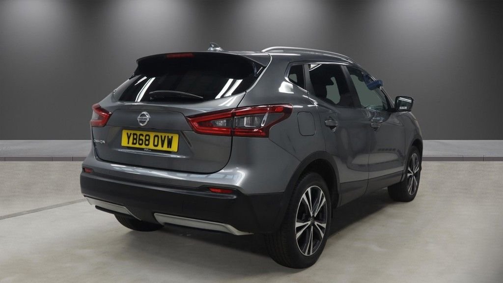 Used Nissan Qashqai 2018 for sale - 78044776: Photo 4