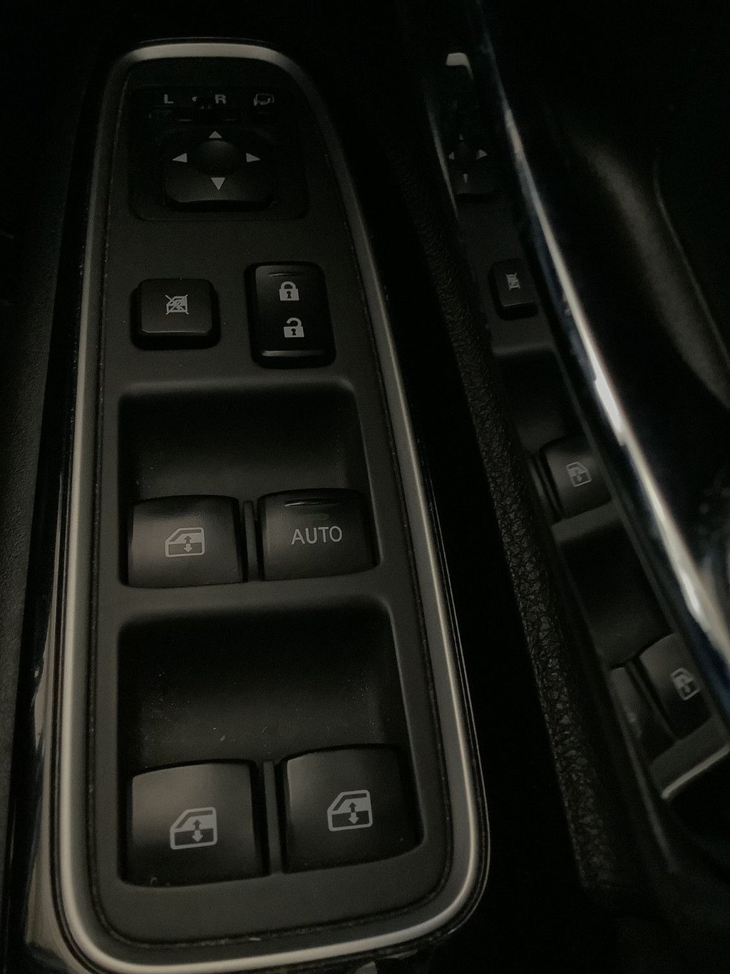 Used Mitsubishi Outlander 2017 for sale - 78200437: Photo 23