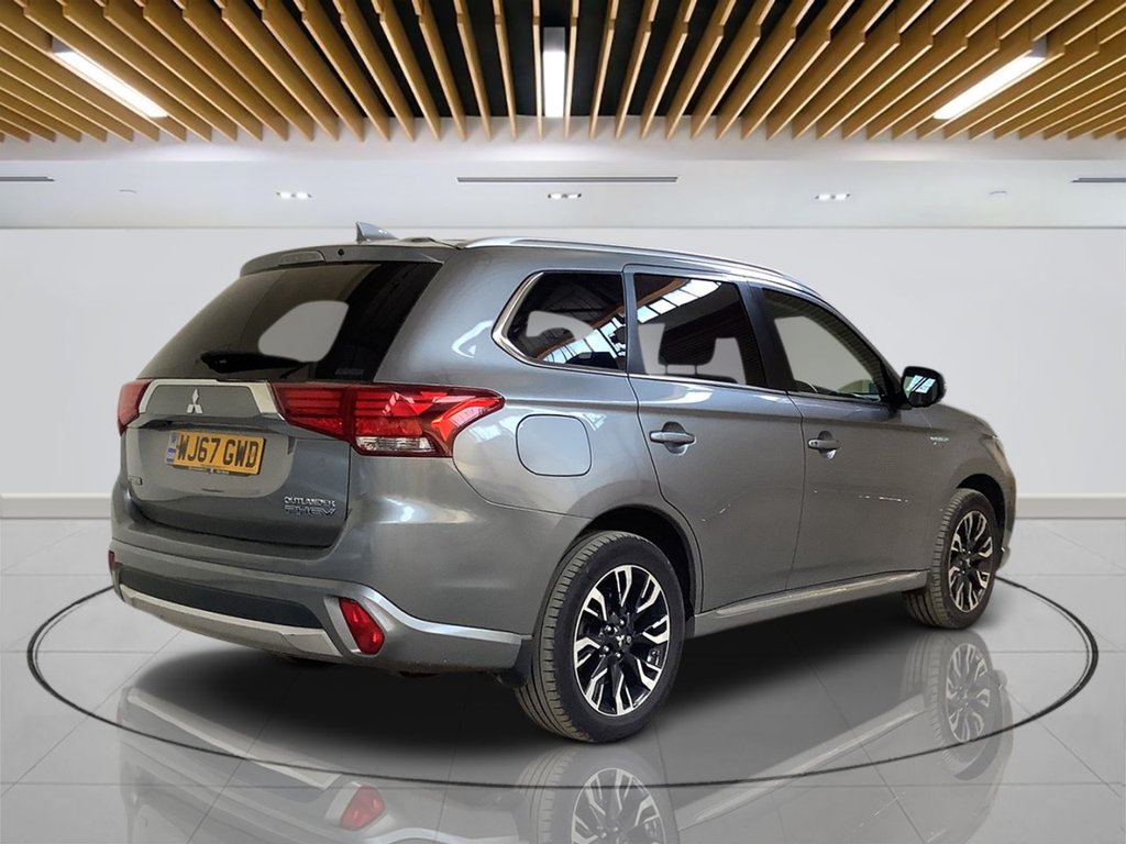 Used Mitsubishi Outlander 2017 for sale - 78200437: Photo 8