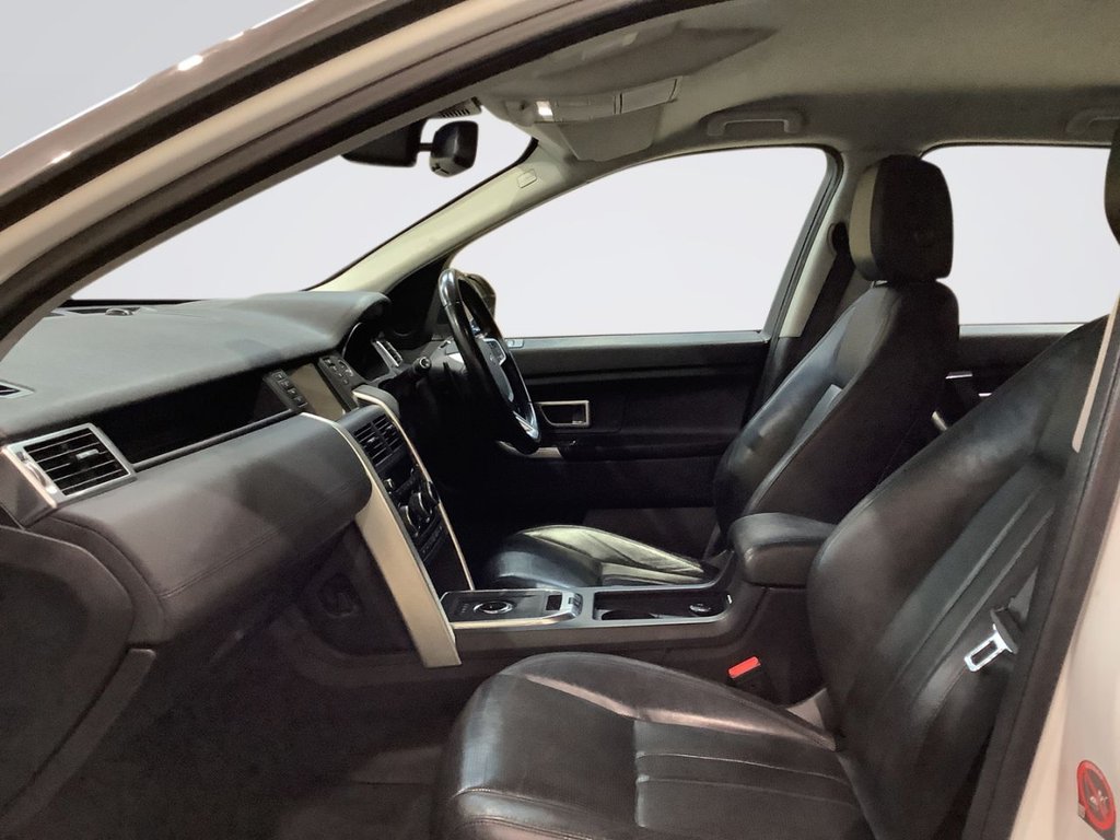 Used Land Rover Discovery Sport 2016 for sale - 77089031: Photo 11