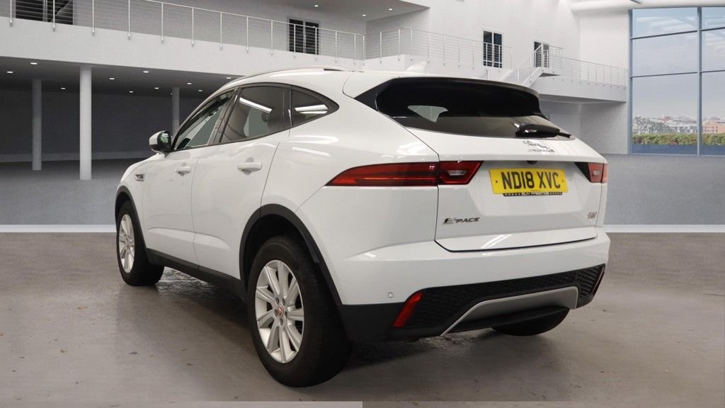 Used Jaguar E-Pace 2018 for sale - 76523324: Photo 3