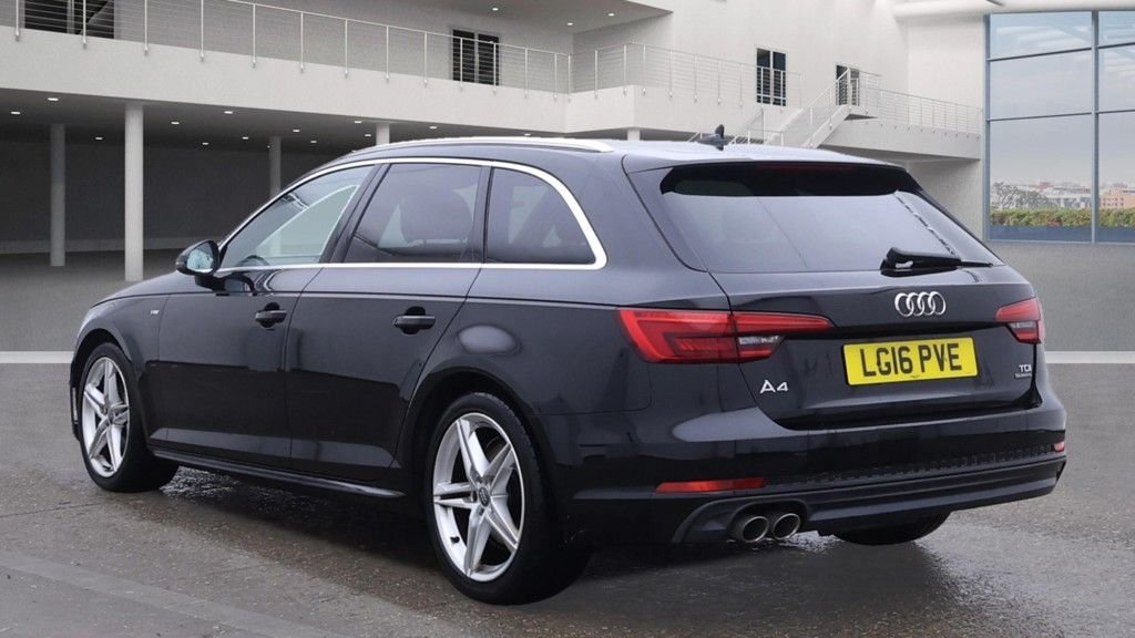 Used Audi A4 2016 for sale - 76500993: Photo 3