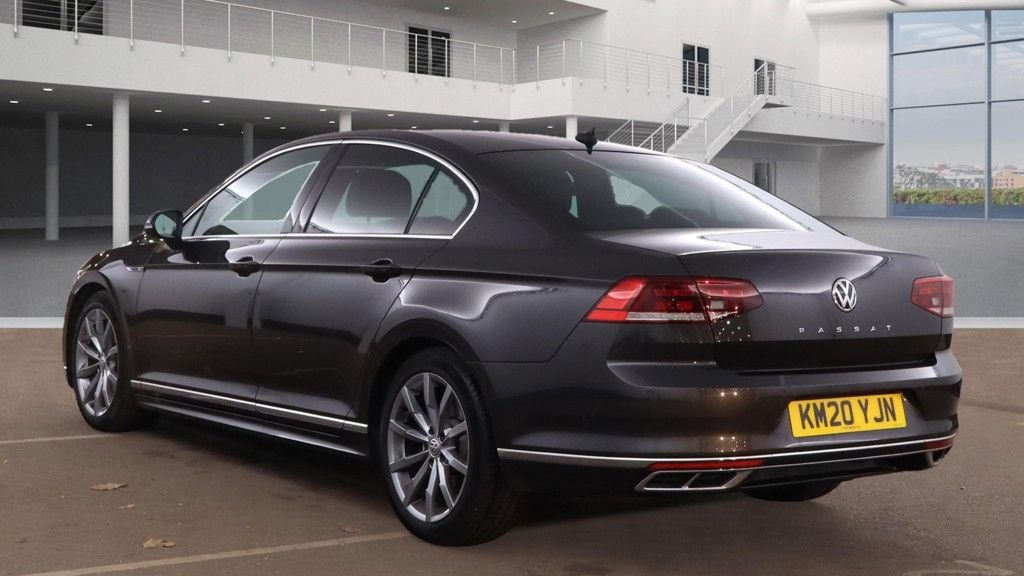 Used Volkswagen Passat 2020 for sale - 76429918: Photo 3
