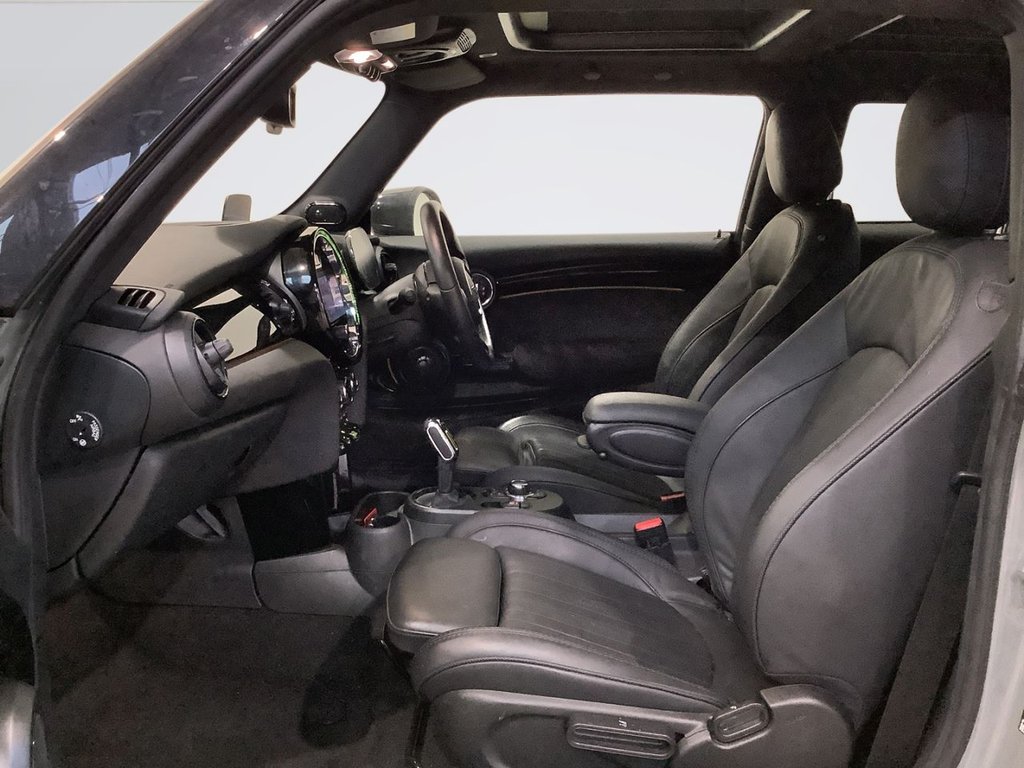 Used MINI Hatch 2021 for sale - 77739589: Photo 9