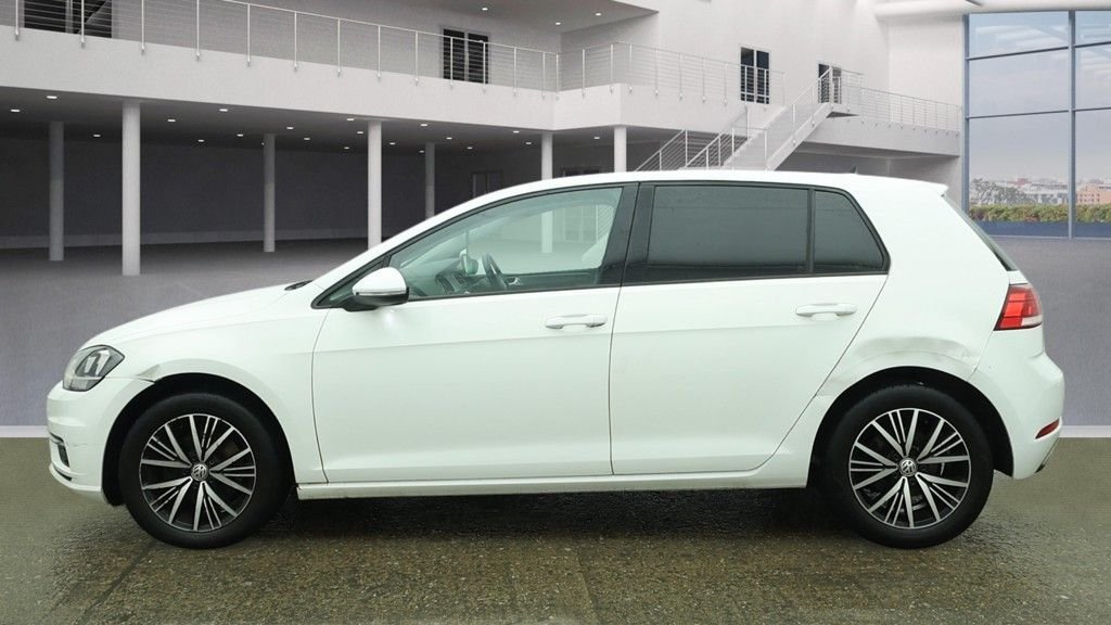 Used Volkswagen Golf 2017 for sale - 77826814: Photo 12