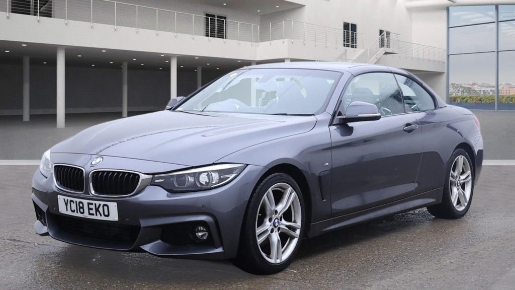 Used BMW 4 Series 2018 for sale - 76901001: Photo 2