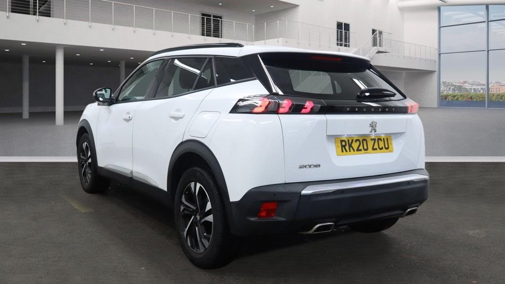 Used Peugeot 2008 2020 for sale - 77820872: Photo 4