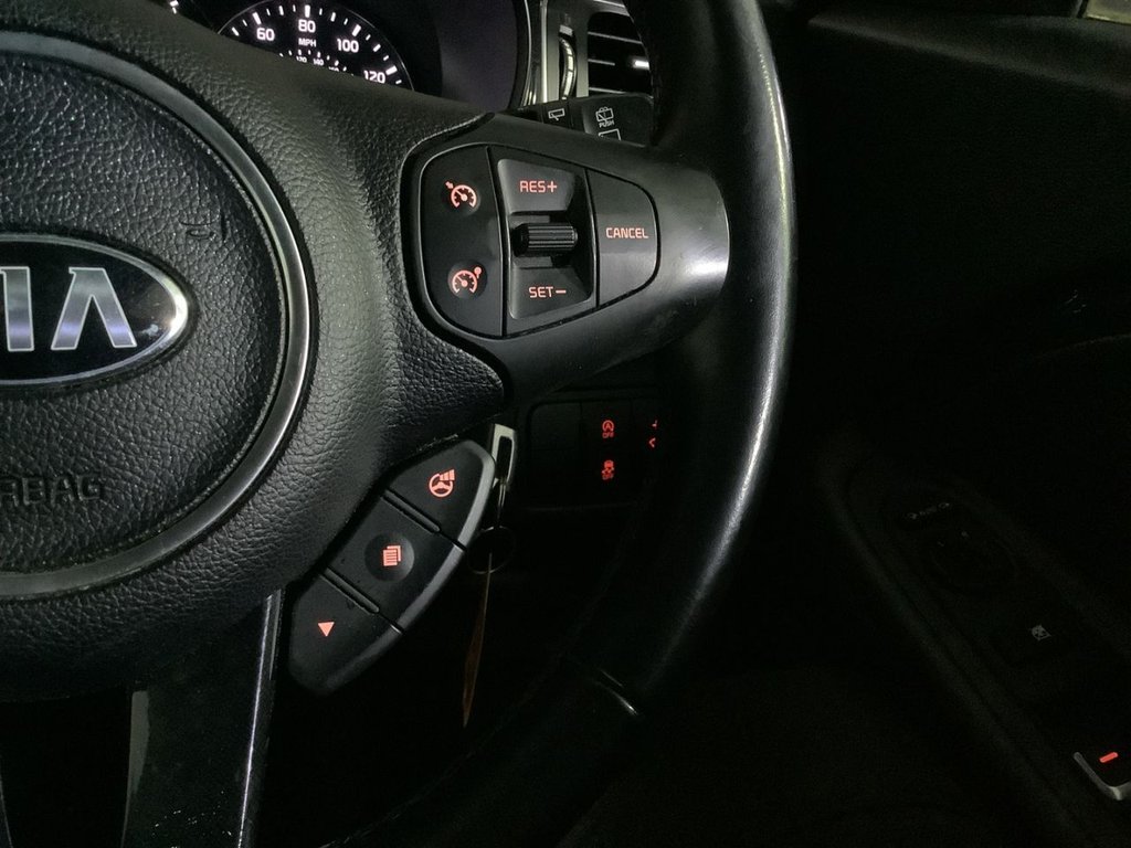 Used Kia Carens 2016 for sale - 76617313: Photo 22