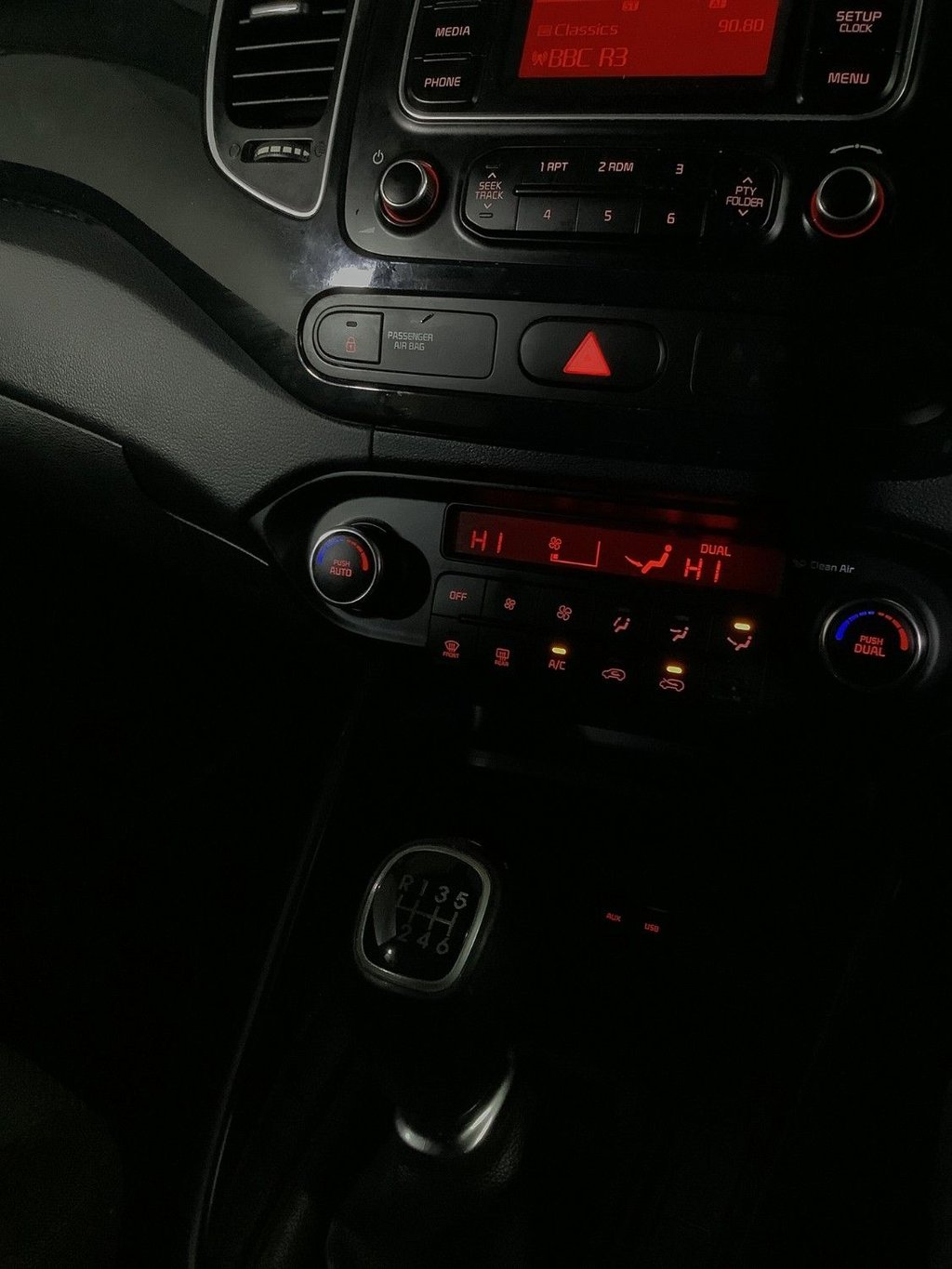 Used Kia Carens 2016 for sale - 76617313: Photo 27