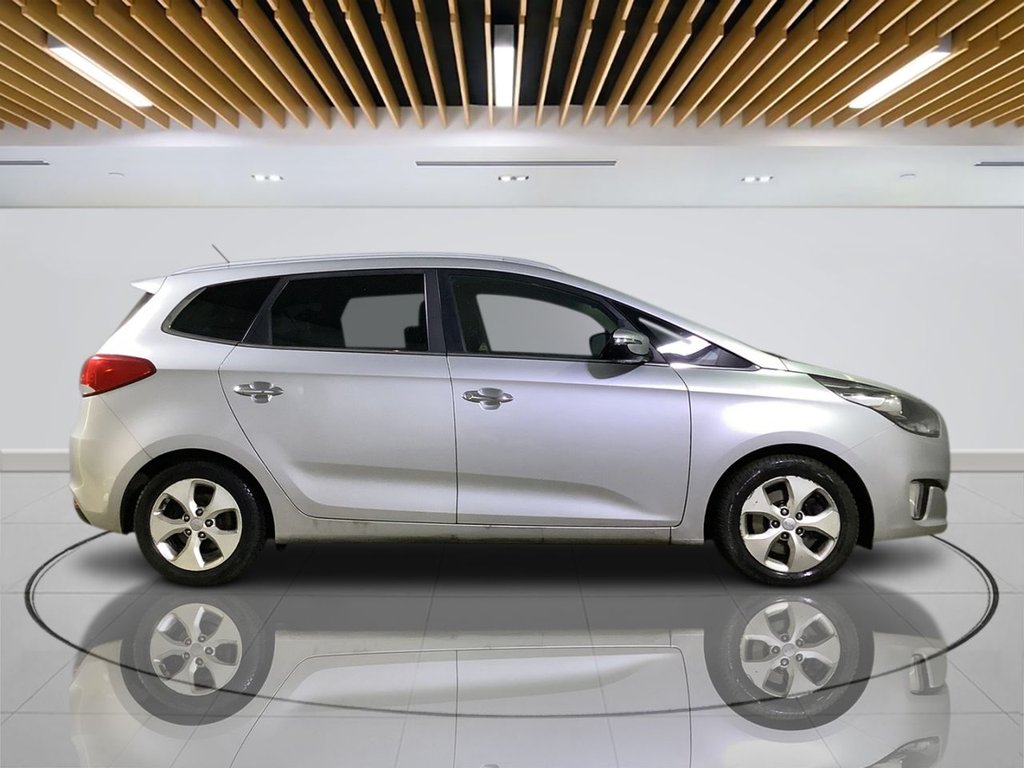 Used Kia Carens 2016 for sale - 76617313: Photo 9