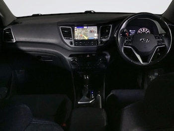 Used Hyundai TUCSON 2016 for sale - 76118620: Photo 3