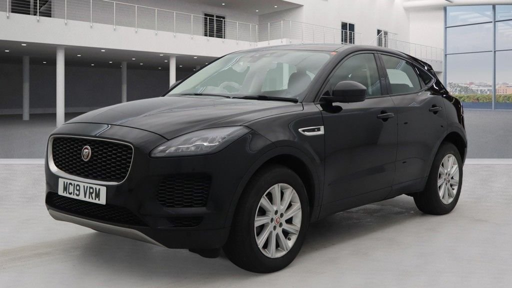 Used Jaguar E-Pace 2019 for sale - 77685383: Photo 2