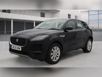 Used Jaguar E-Pace 2019 for sale - 77685383: Photo
