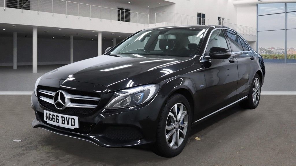 Used Mercedes-Benz C Class 2017 for sale - 76439016: Photo 2