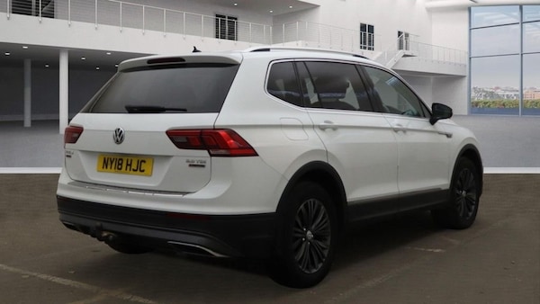 Used Volkswagen Tiguan Allspace 2018 for sale - 76203199: Photo 4
