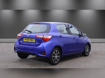 Used Toyota Yaris 2018 for sale - 79178868: Photo