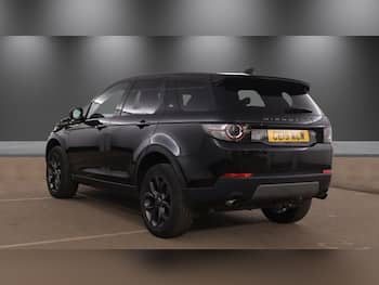Used Land Rover Discovery Sport 2019 for sale - 79643099: Photo