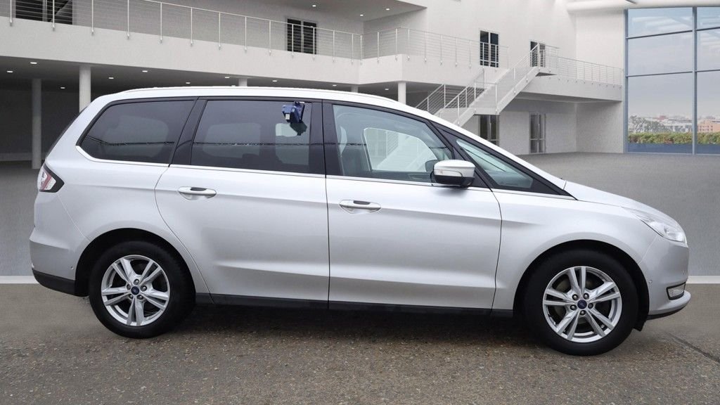 Used Ford Galaxy 2017 for sale - 76546724: Photo 5