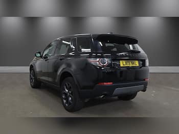 Used Land Rover Discovery Sport 2019 for sale - 79723092: Photo
