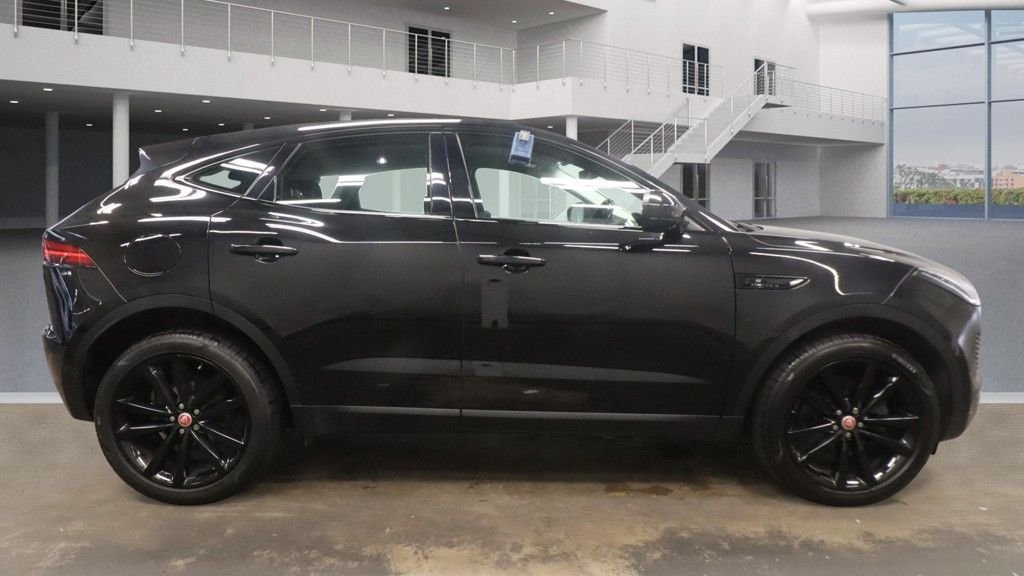 Used Jaguar E-Pace 2018 for sale - 76482096: Photo 5