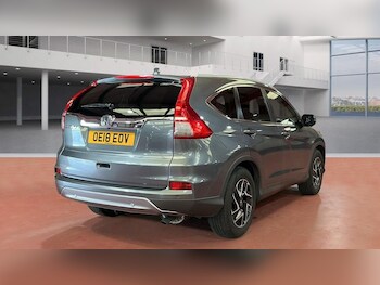 Used Honda CR-V 2018 for sale - 75947668: Photo
