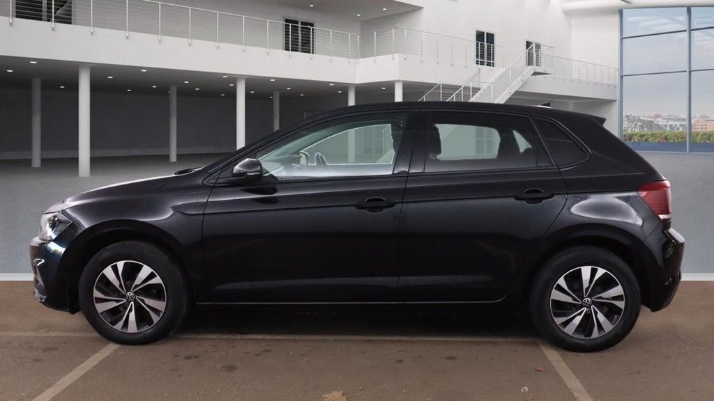 Used Volkswagen Polo 2021 for sale - 76389852: Photo 6