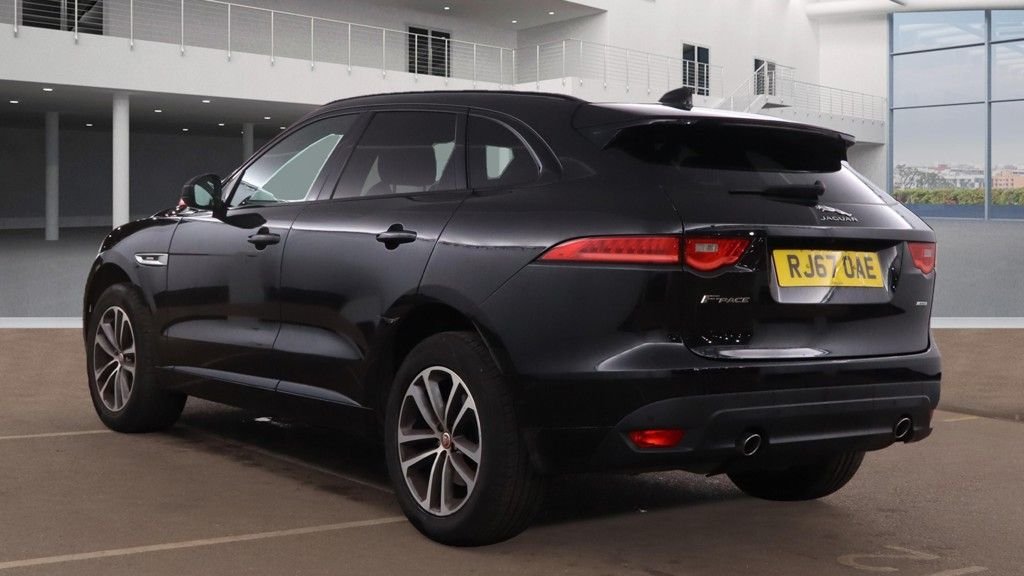 Used Jaguar F-Pace 2018 for sale - 76883629: Photo 3