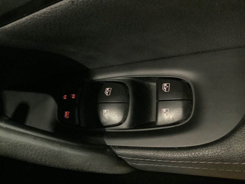 Used Nissan Qashqai 2018 for sale - 77571638: Photo 23