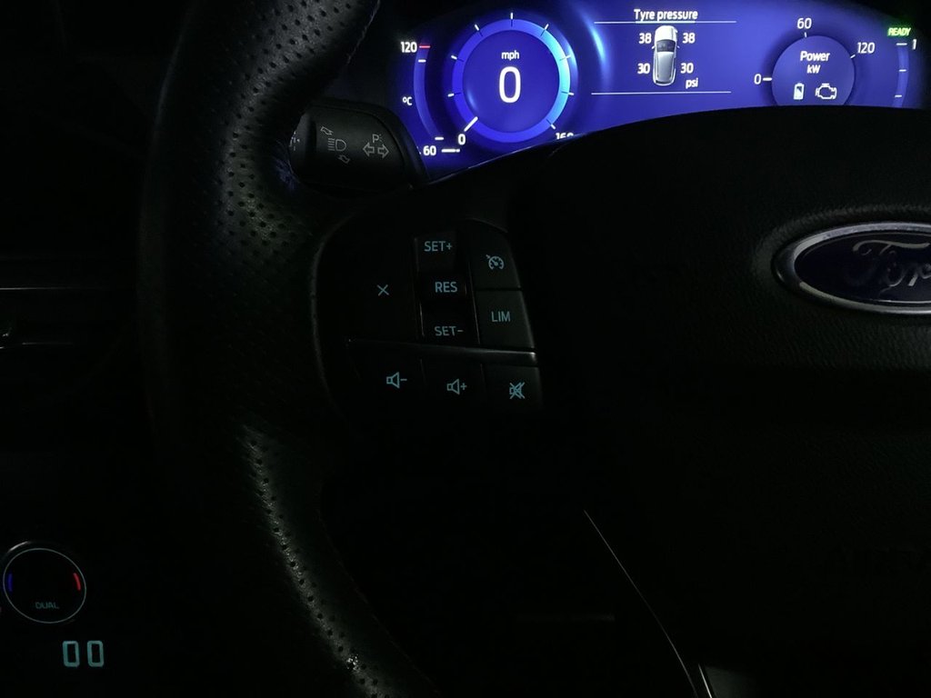 Used Ford Kuga 2021 for sale - 76654559: Photo 17