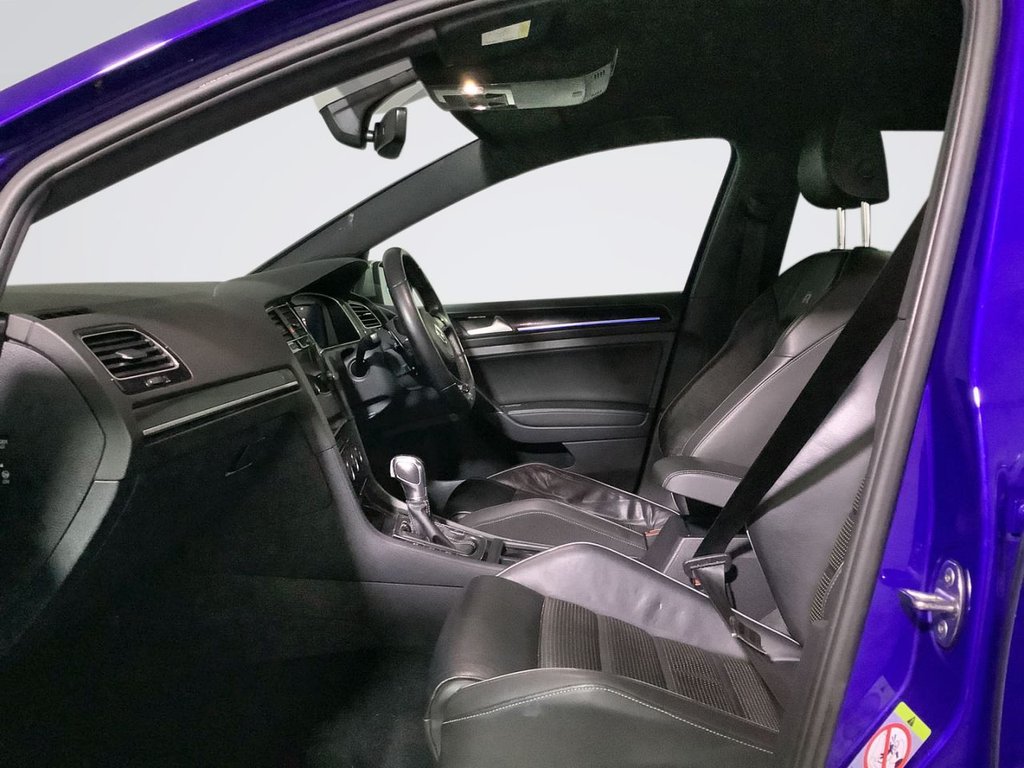 Used Volkswagen Golf 2017 for sale - 77084057: Photo 12