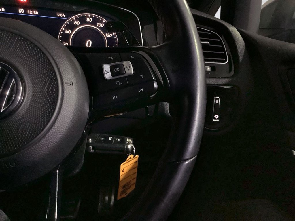 Used Volkswagen Golf 2017 for sale - 77084057: Photo 19