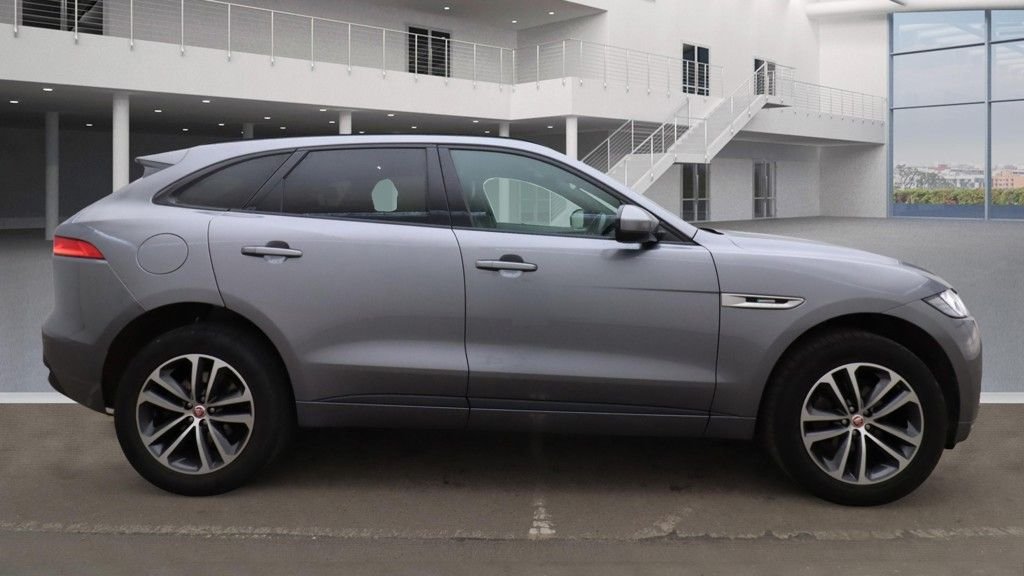 Used Jaguar F-Pace 2020 for sale - 77018143: Photo 5