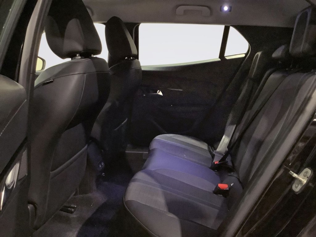 Used Peugeot 2008 2021 for sale - 77820708: Photo 13