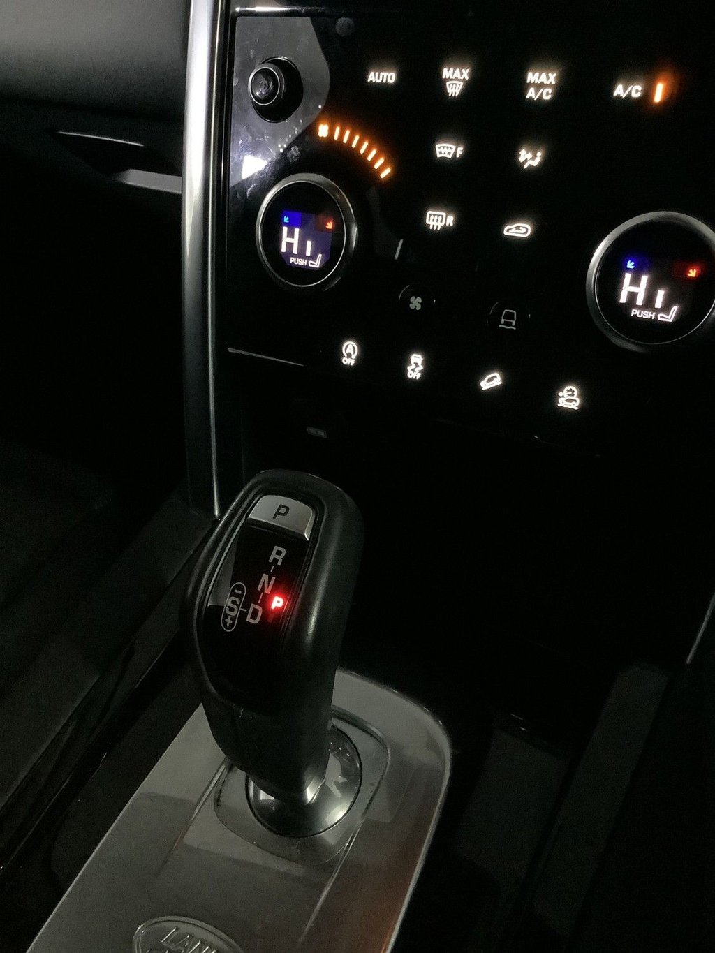 Used Land Rover Discovery Sport 2020 for sale - 76698231: Photo 26