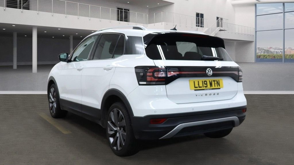 Used Volkswagen T-Cross 2019 for sale - 76185679: Photo 3