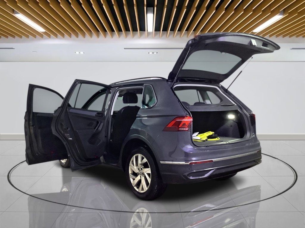 Used Volkswagen Tiguan 2022 for sale - 76665463: Photo 7
