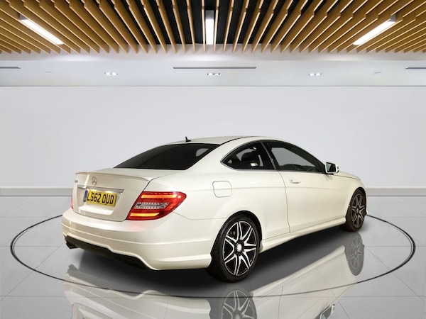 Used Mercedes-Benz C-Class 2012 for sale - 76223260: Photo 8