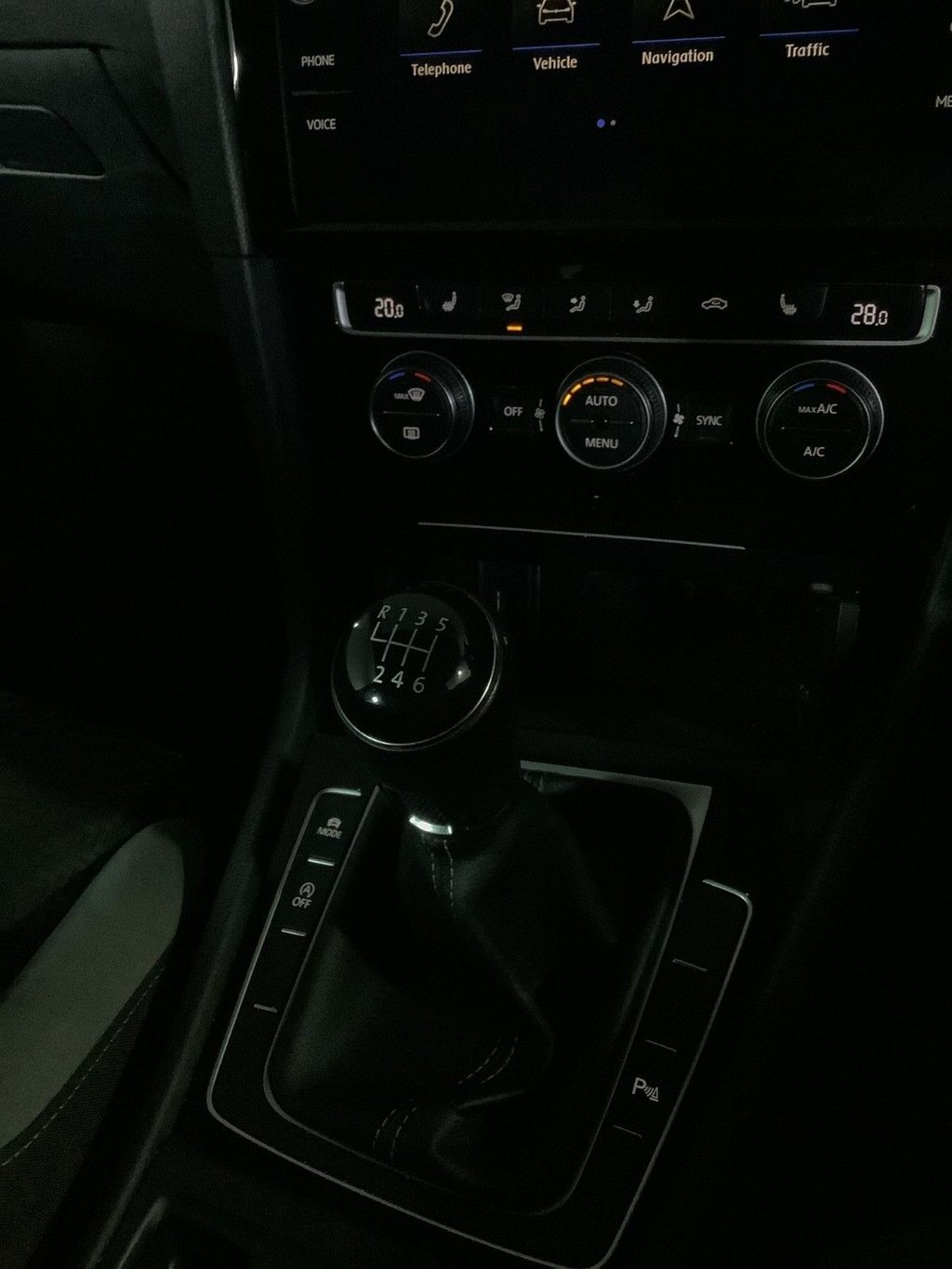 Used Volkswagen Golf 2020 for sale - 76429793: Photo 24