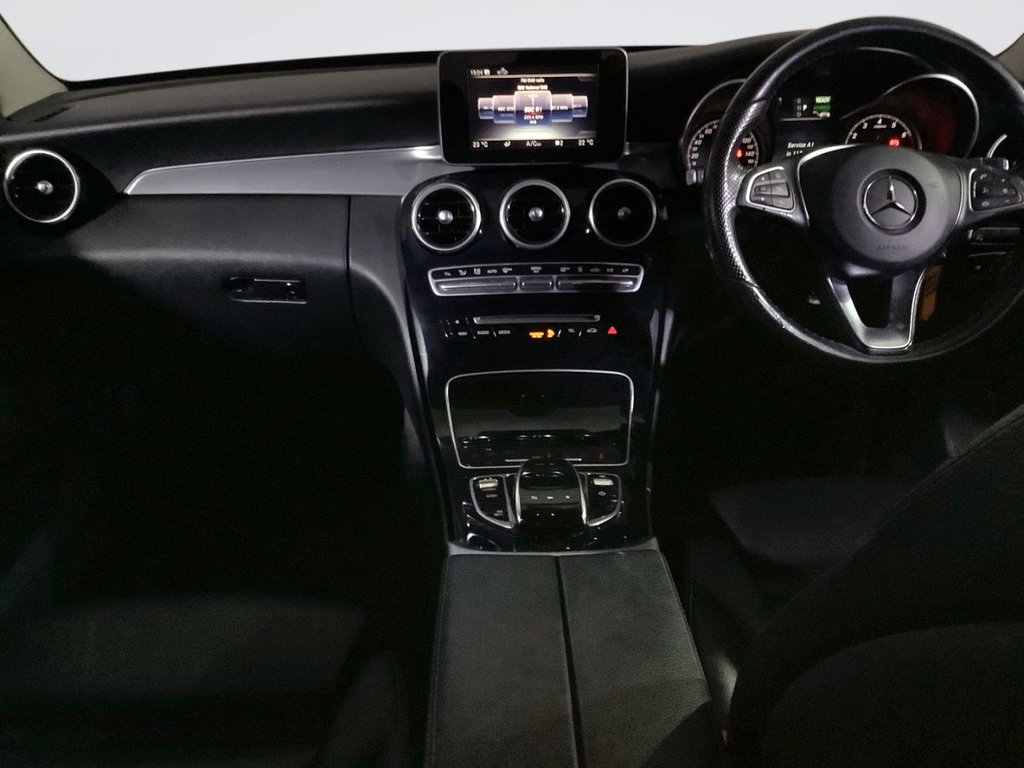 Used Mercedes-Benz C Class 2017 for sale - 76631868: Photo 2