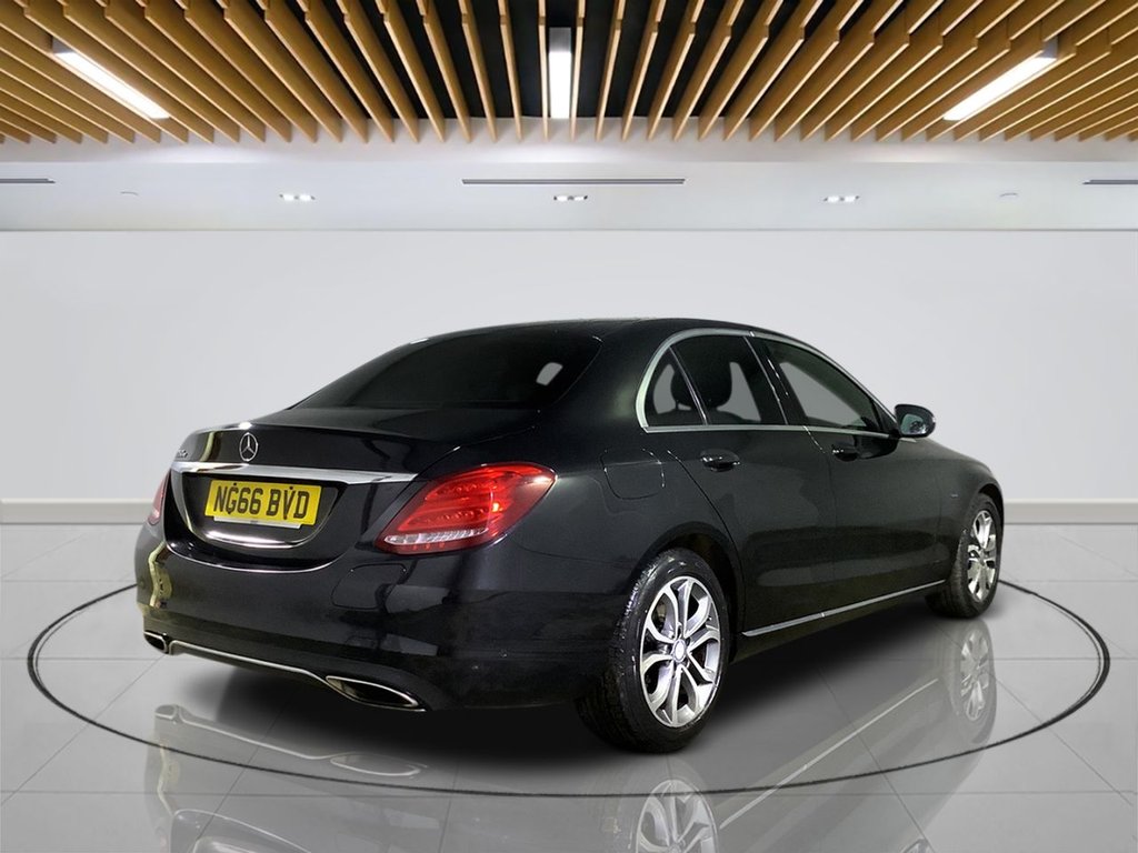 Used Mercedes-Benz C Class 2017 for sale - 76631868: Photo 4