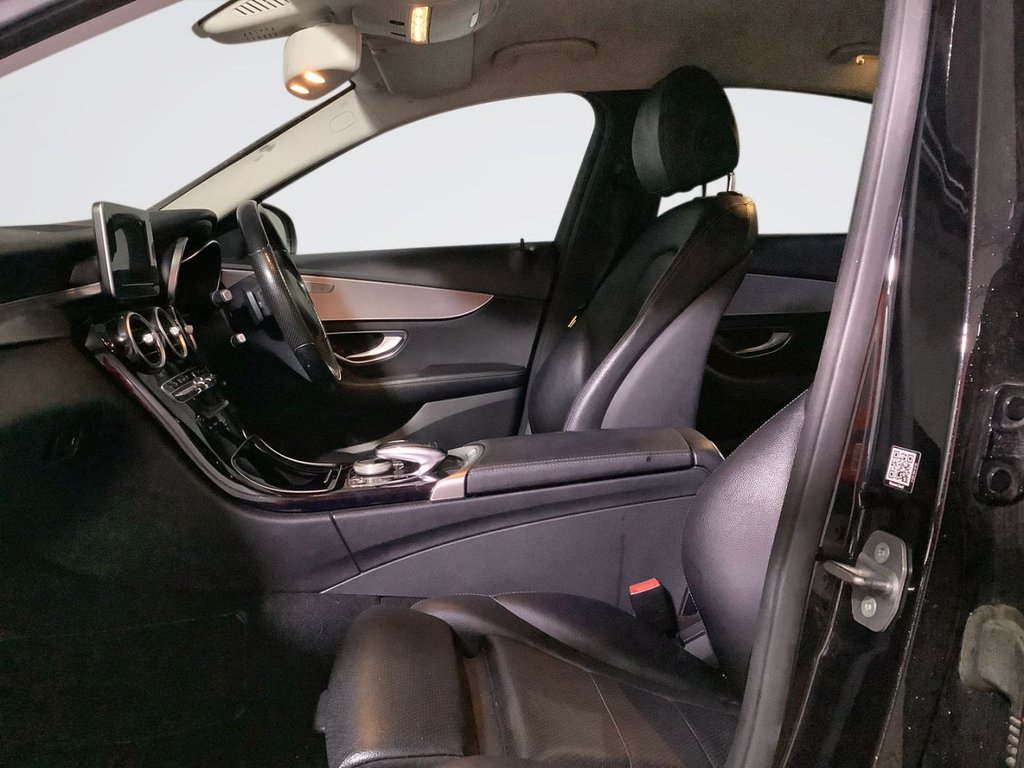 Used Mercedes-Benz C Class 2017 for sale - 76631868: Photo 8