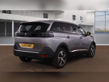 Used Peugeot 5008 2021 for sale - 75596774: Photo