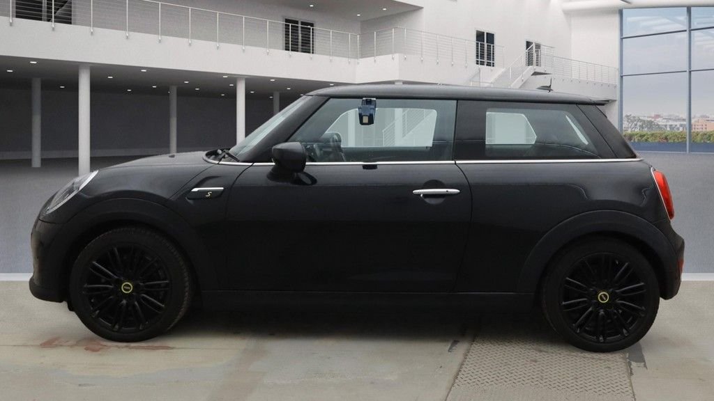 Used MINI Hatch 2022 for sale - 77332976: Photo 12